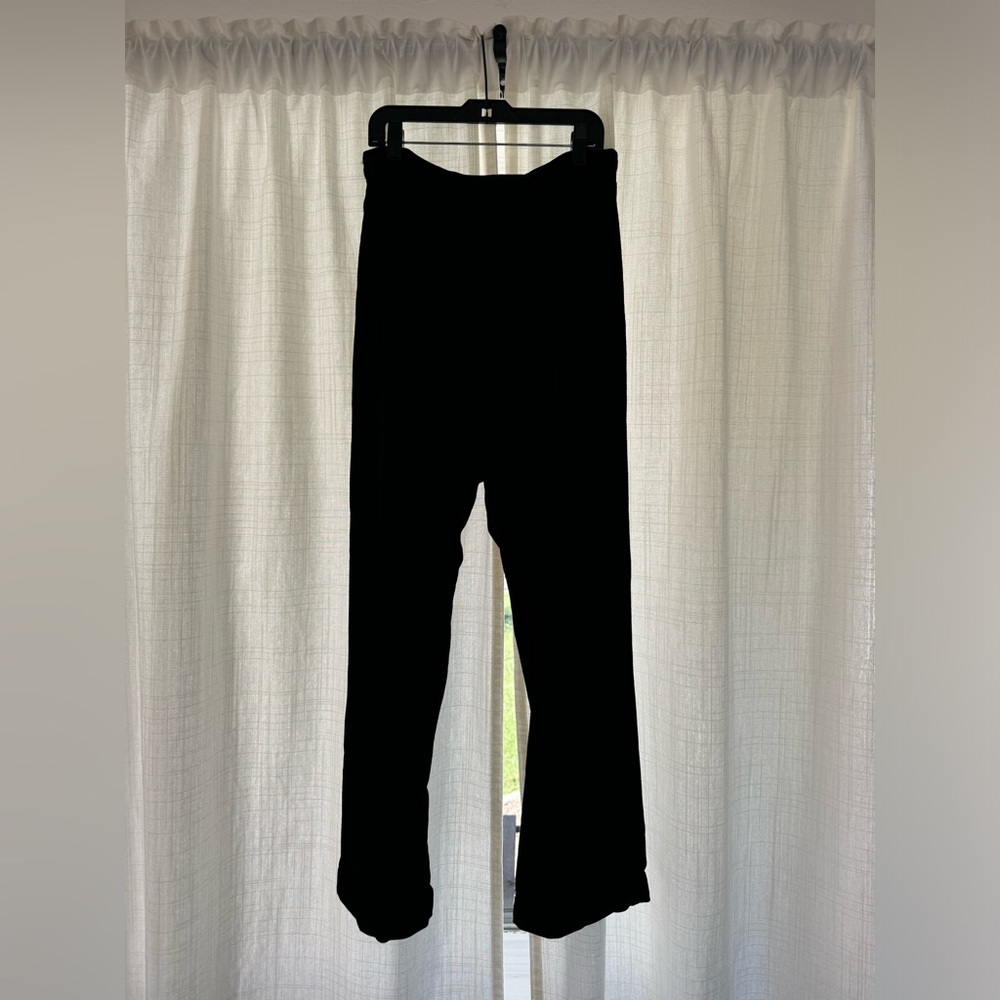Women's Black Cropped Pants